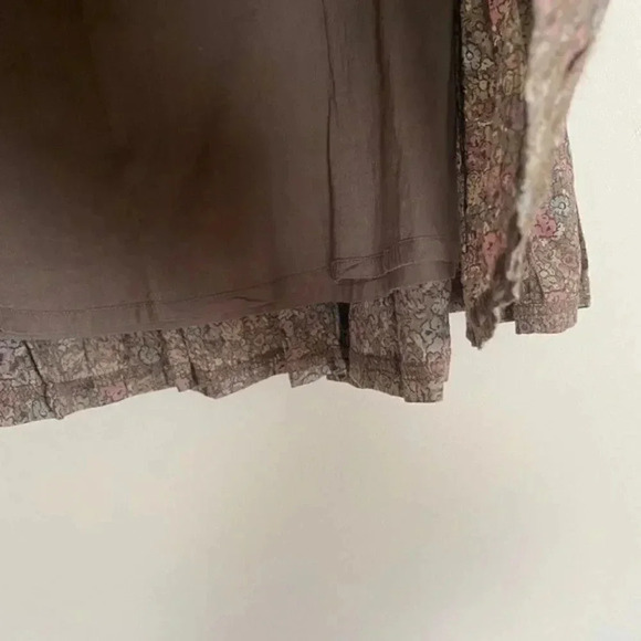 UO Staring at Stars Brown Floral Skirt - Picture 9 of 10